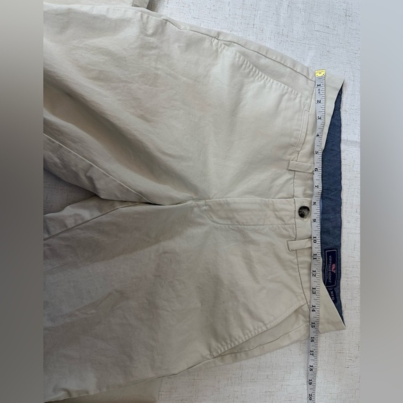 Vineyard Vines Tan Chinos with Blue Details - Picture 7 of 9